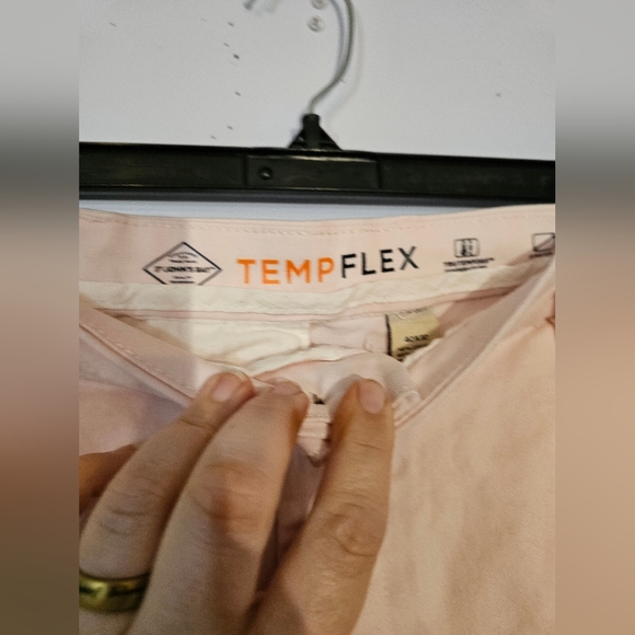 St. John Bay Temp Flex Pink Pants Size 42x32 - Picture 4 of 11